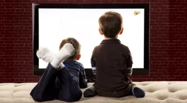 التلفزيون وتاثيره السلبي على الأطفال