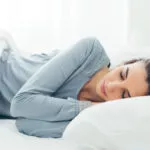 مراحل النوم ال5 وما يجب أن تعرفه عن كل مرحلة