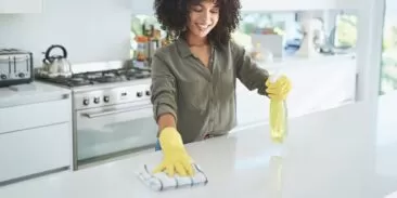 منظف صودا الخبز والخل : 16 شيئًا حول منزلك يجب أن تنظفها بصودا الخبز والخل